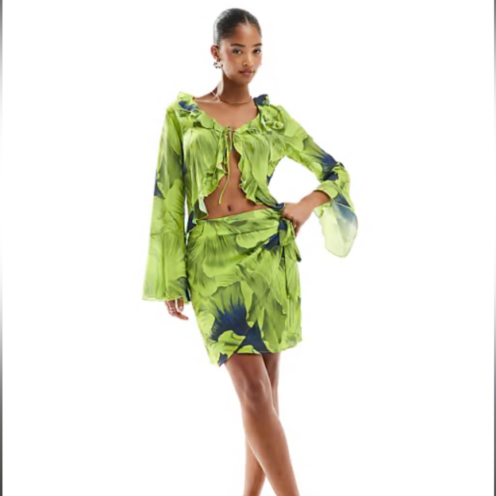 Y.A.S Green Frill Detail Blouse and Wrap Skirt Set NWT XL skirt XXL top